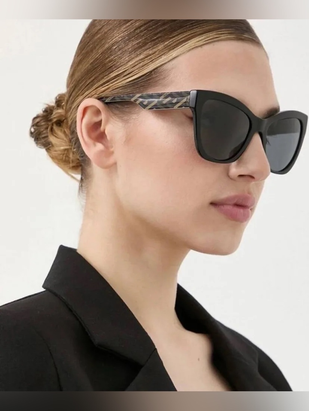 Women’s Versace VE 4417U 535887 Cat Eye Sunglasses Black With Case and Cloth